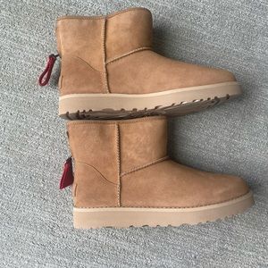 Uggs ultra mini